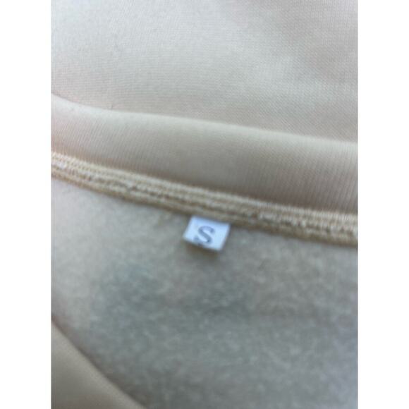 Harry’s House Cream Sweatshirt - Picture 6 of 6